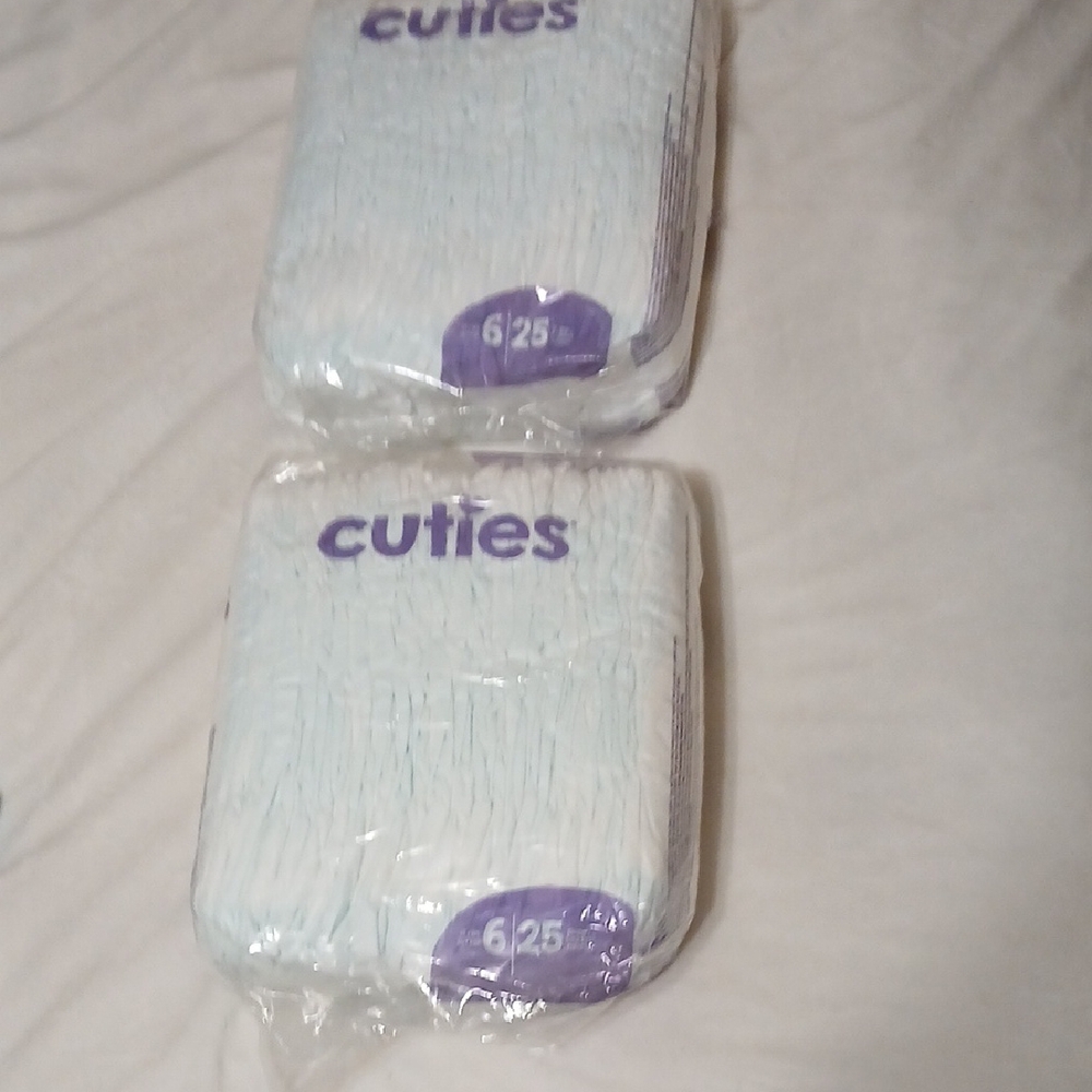 Cuties Baby Diapers Pack